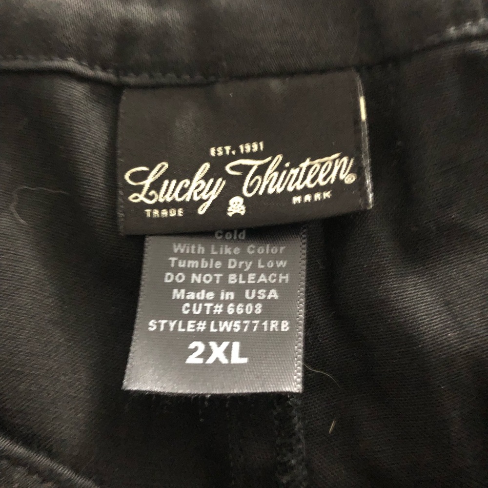 Lucky 13 shorts - Picture 6 of 7